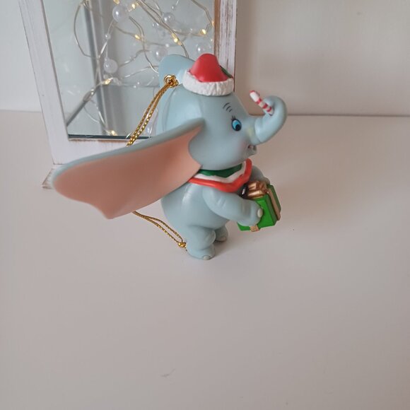 Cute Vintage 90's Disney Dumbo The Flying Elephant Christmas Ornament - Picture 2 of 5